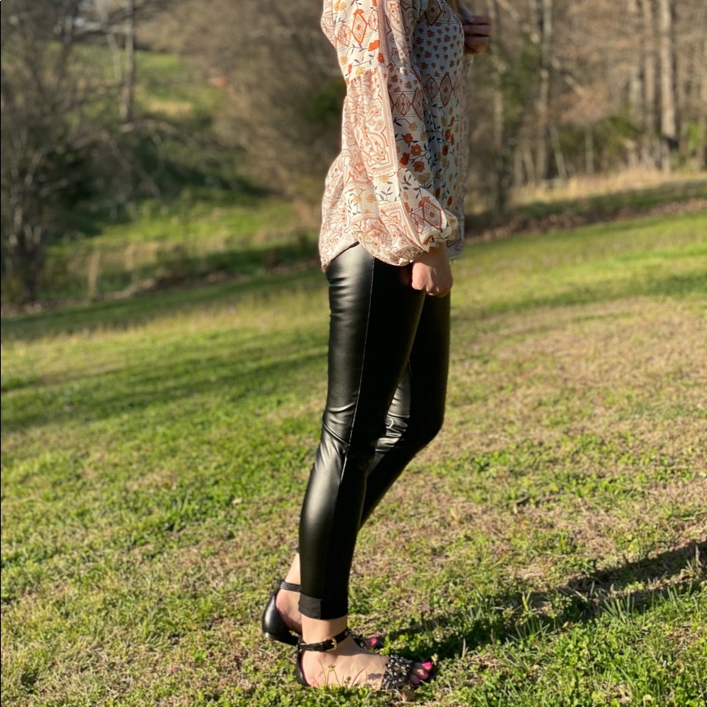 Leather Leggings - Picture 3 of 3